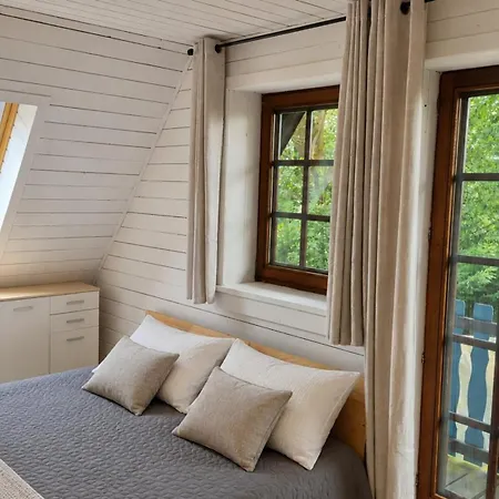 Gemuetliches Fachwerkhaus Mit Garten In Buchholz-aller Сasa de vacaciones *