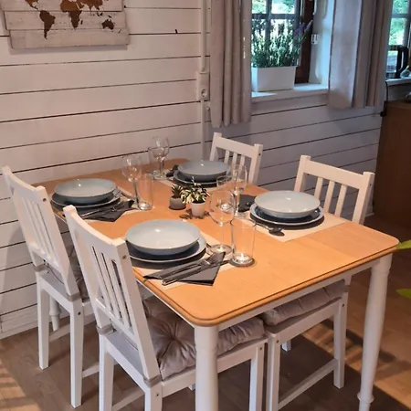Gemuetliches Fachwerkhaus Mit Garten In Buchholz-aller Сasa de vacaciones *